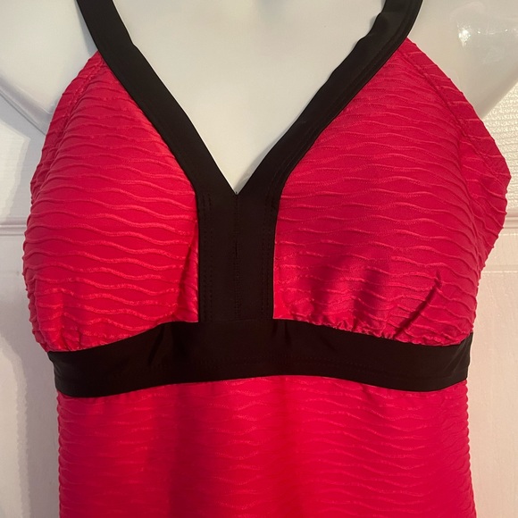 Brand new without tag Christina Tankini - Picture 5 of 5